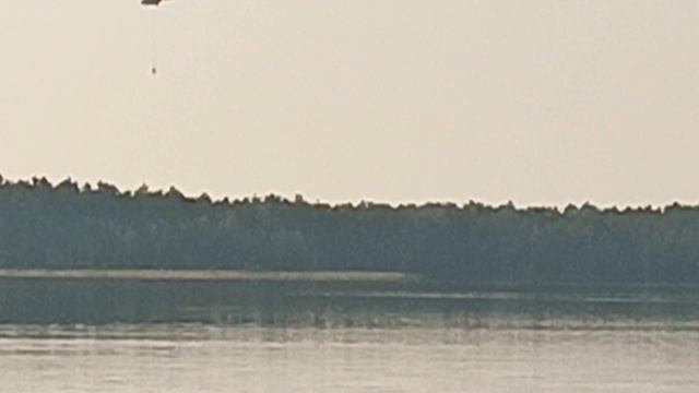 Вертолёт на Мугреевском озеро