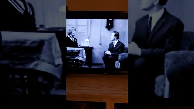 Scene " живу, работаю"...from movie " Starshaya Sestra" 1966