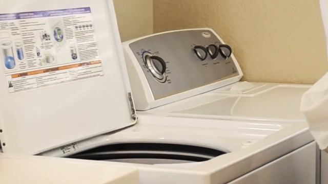 How To Clean Mattress With Baking Soda - THE EASY WAY!