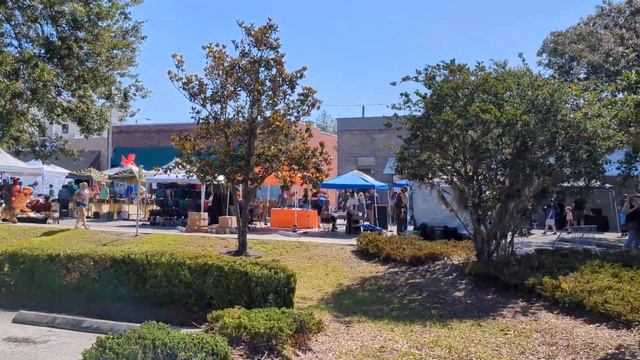 Mulberry FL Annual Gem show 2023 -feathered dinosaurs, grim reaper, walking dinosaurs controversy