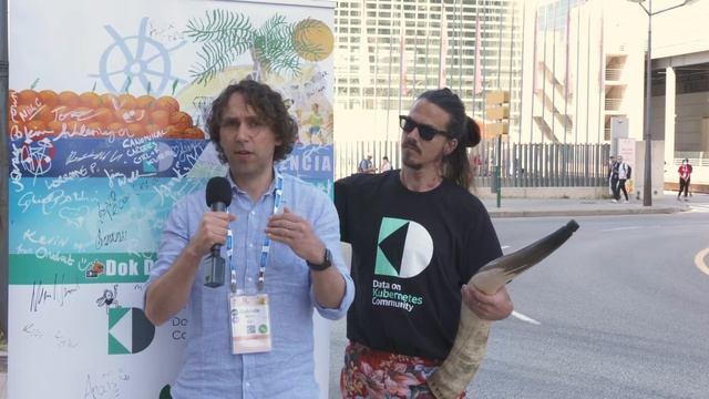 What does the new operator for Postgres do? - Gabriele Bartolini EDB
