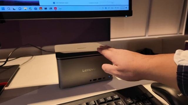 Độc Lạ Lenovo: 