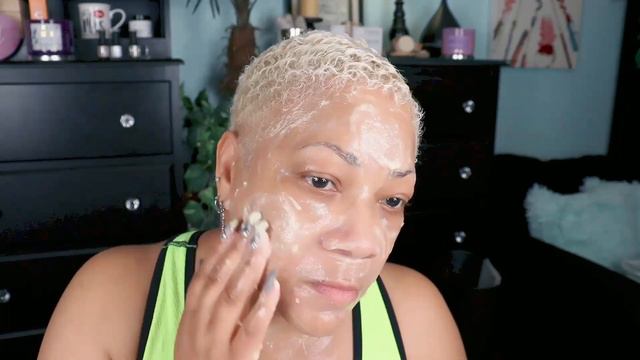 Anti-Aging Face Mask to REDUCE FINE LINE AND WRINKLES • Instant Effects