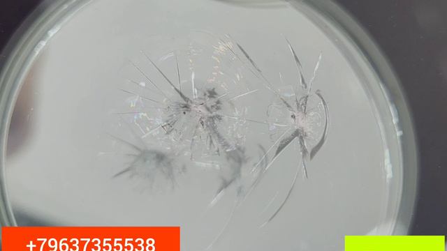 Ремонт стекла автомобиля от сколов и остановка трещин. Смотрите пример ДО и ПОСЛЕ на видео.