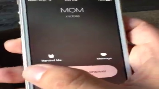 когда звонит мама
