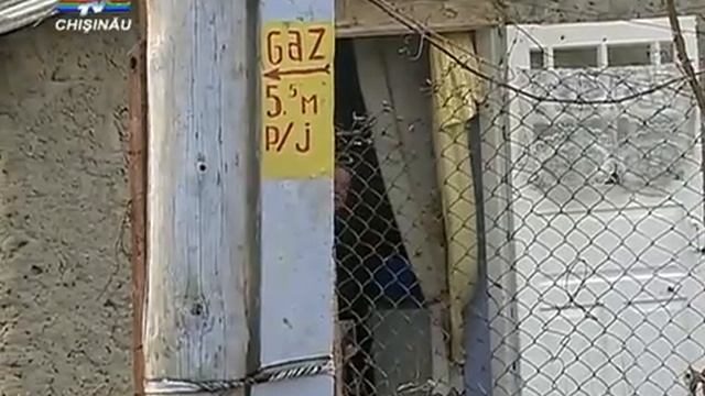 В районе Кэушень супруг зарубил свою жену топором