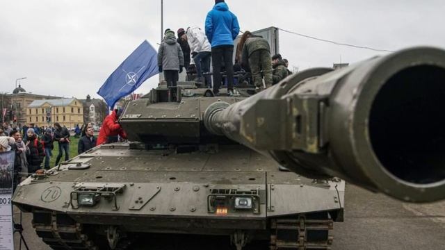 Теперь ВСЁ ПО-ВЗРОСЛОМУ! Запахло ЖАРЕНЫМ - Немецкие ЛЕОПАРДЫ разъярили РУССКОГО...