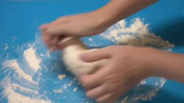 Рецепт сдобного теста на сметане. Тесто как пух!
