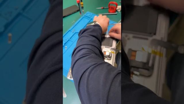 Замена аккумулятора на MacBook A2179