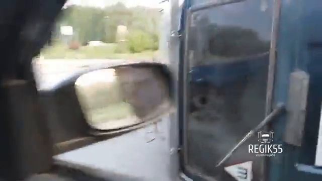 Пьяный водитель опрокинул машину, Омск