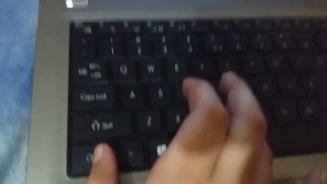 How to take screenshots in Haier  PM laptops