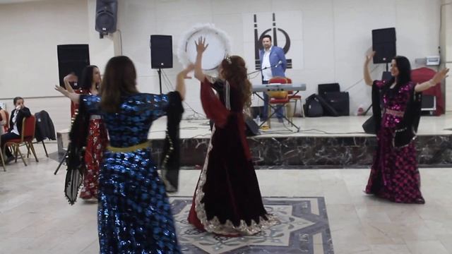 Reyhani Oyunu  Kına Gecesi Reyhani Oyunu   Nedime Kızlardan Reyhani Performansı