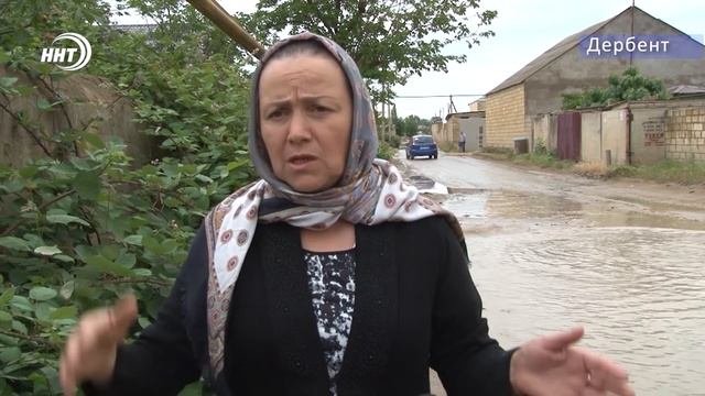 Утопают в лужах. Жители микрорайона Аэропорт бьют тревогу