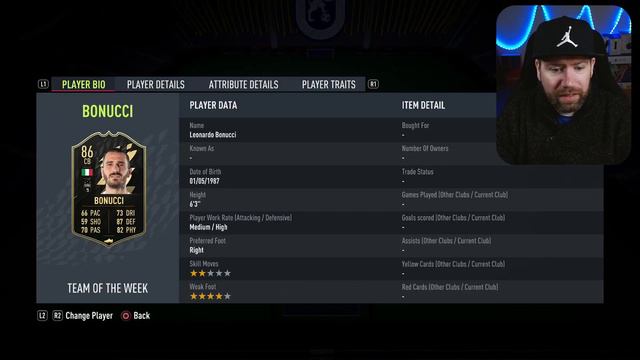 TOTW 10 en Ajax Third Kit in FIFA 22
