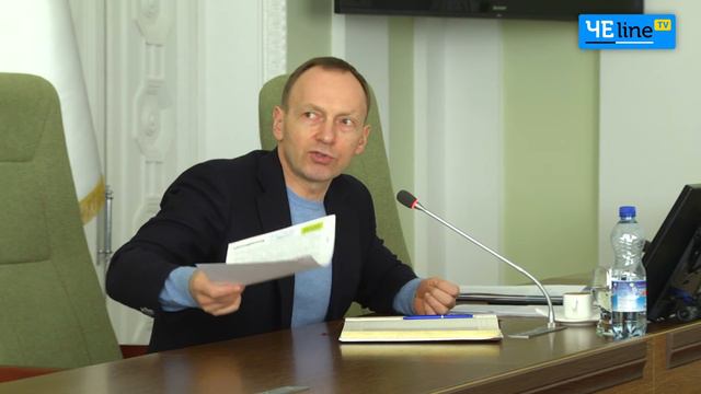 «Ощадбанк» предложил мэру пропагандировать муниципальную карту черниговца