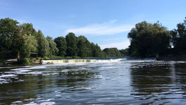 Красивые места на реке Лава