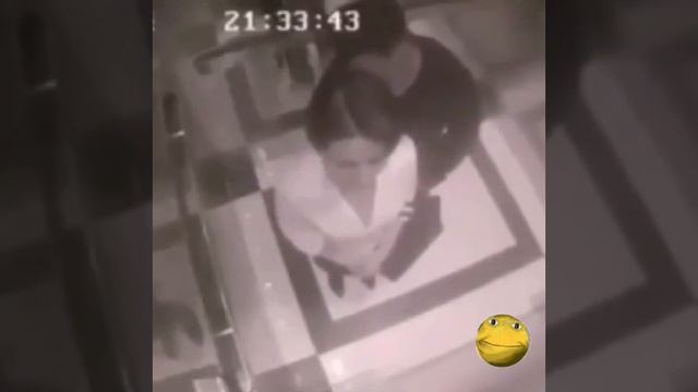 Белый пиджак и удар в промежность - как узбекский мачо встретил свою судьбу в московском лифте