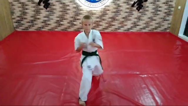 YouCut_20240905_214542241.mp4