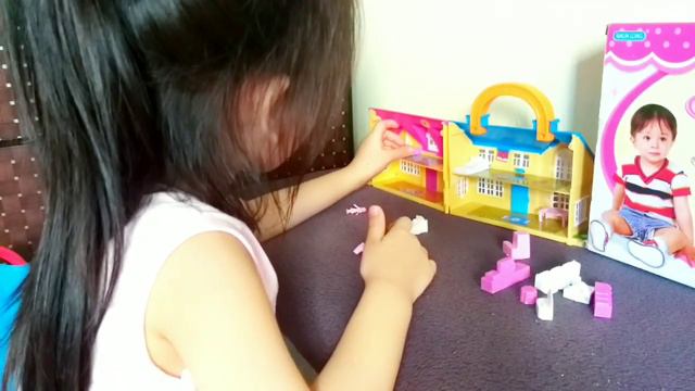 HOW TO SURPRISE OUR DAUGHTER / SIMPLE GIFT+HER PRICELESS REACTION|HERRAS FAM