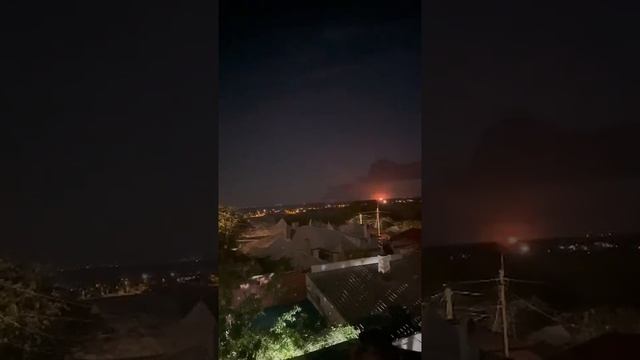 БПЛА-камикадзе "Герань-2" сегодня ночью уничтожили нефтебазу в порту Измаил на Дунае, куда накануне