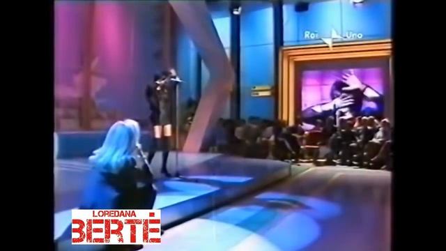 060❤️❤️❤️ Loredana Berté - Sei bellissima (Live Version 1994) [Movie Clip Upscale 4k UHD] a cappella