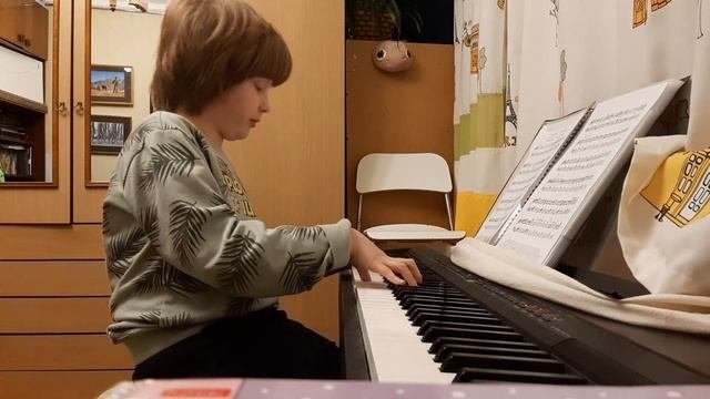 Звените, колокольчики! Песня и ... Transpose?