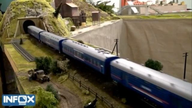 В центре Москвы курсируют мини-поезда