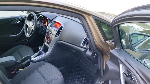 opel astra j
