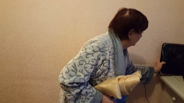 ПРИШЕЛ К МАМЕ ... МАМА НЕ МОЖЕТ ОТКРЫТЬСЯ
