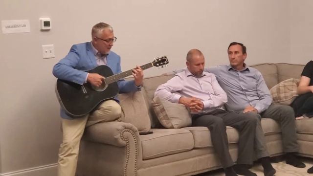 В этот тихий спокойный вечер Сергей Демидович