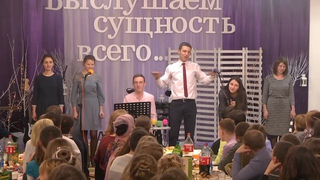 Мини-постановка на тему: "Служим в единстве"