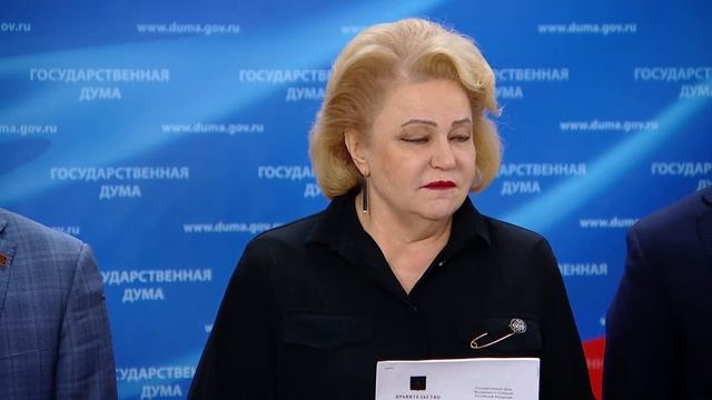 16.12.2021. Пресс-подход представителей фракций Государственной Думы