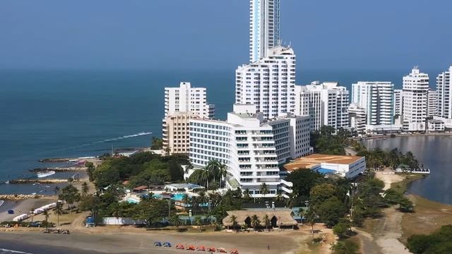?Colombia /Amazing Aerial Film - Peaceful Piano Music - Natural Landscape