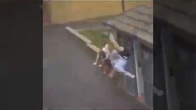 падение
