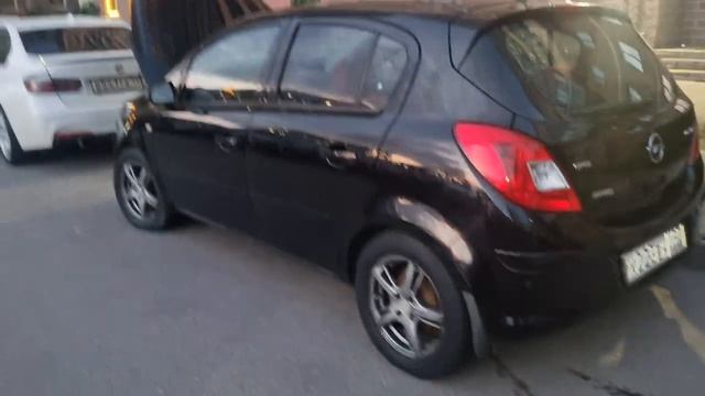 opel corsa (2006г.в 340тыс руб)