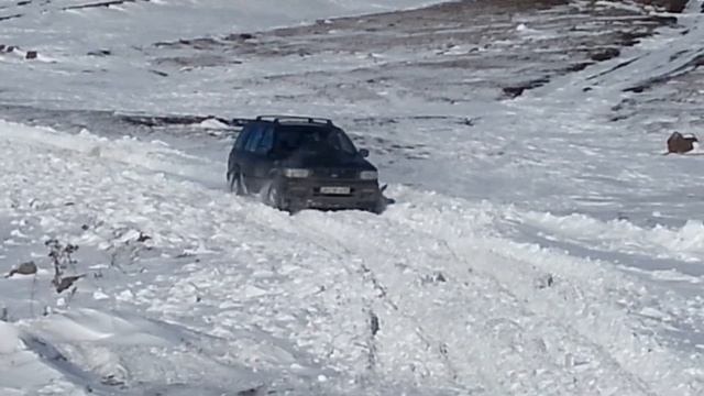 Nissan Pathfinder 1998 Off Road SnowHorse - Driver-Vasil Burduli - Georgia