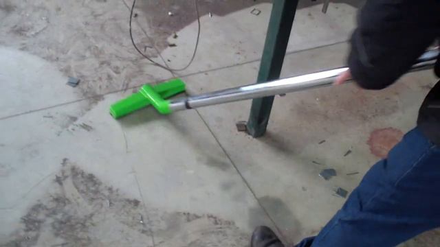Уборка цеха. Металлическая пыль+абразив