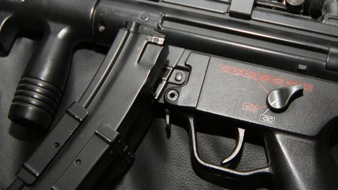 Создание оружия MP5 - 3Д Моделирование