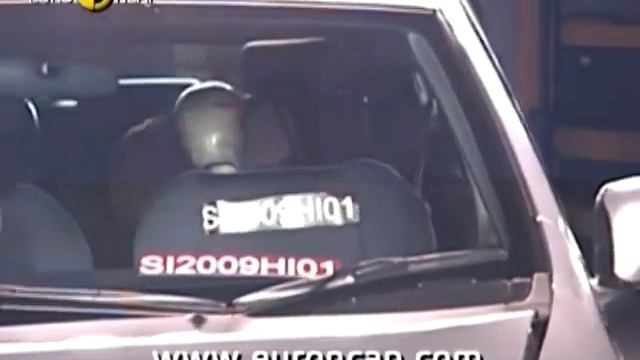Honda Insight Crash Test