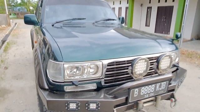 Toyota Landcruiser VX seri 80 24valve ISTIMEWA