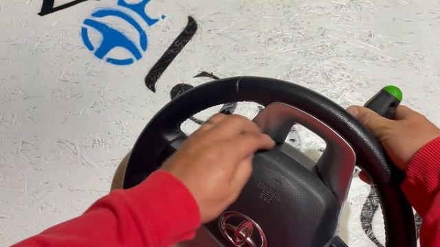 Toyota Hi-Lux 2017 - AIRBAG und Lenkrad AUSBAUEN