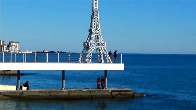 Ялта 2022 Массандровский пляж и набережная Народ есть Солнечный день/ Ялта LIVE Крым