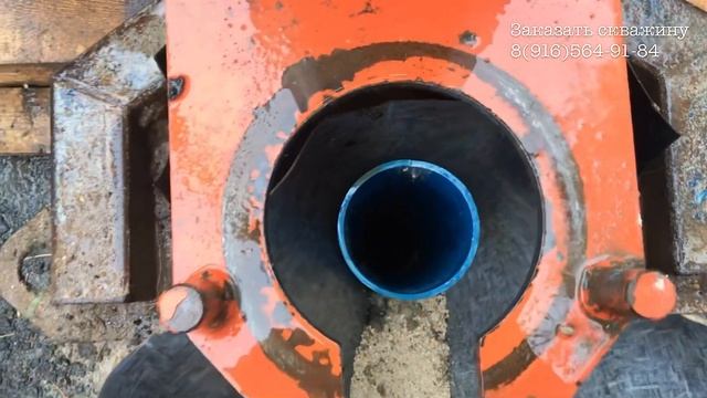 Артезианская скважина с двойной обсадкой в Электроуглях.