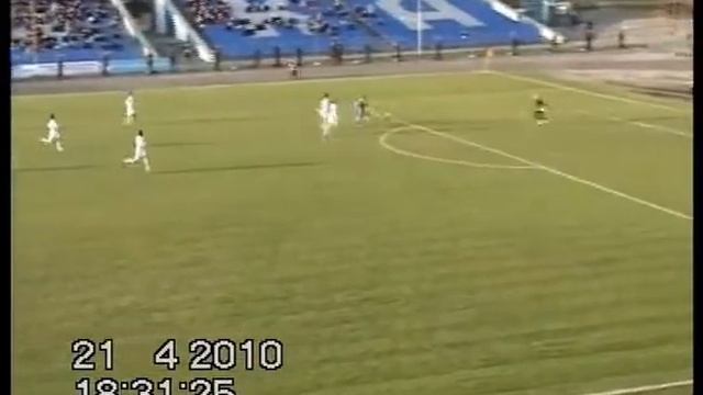 Первый гол Голубова