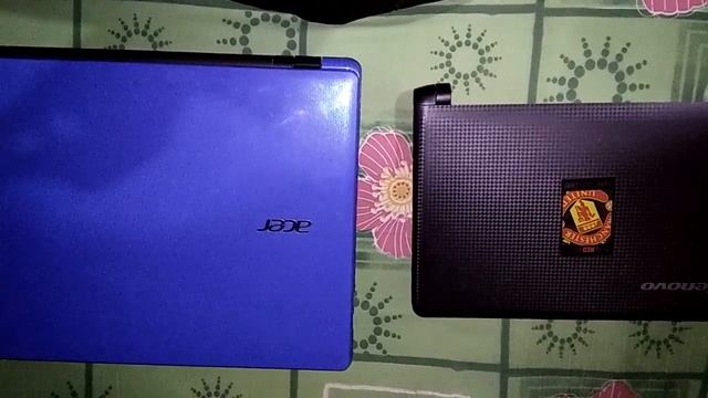 Compare laptop and netbook