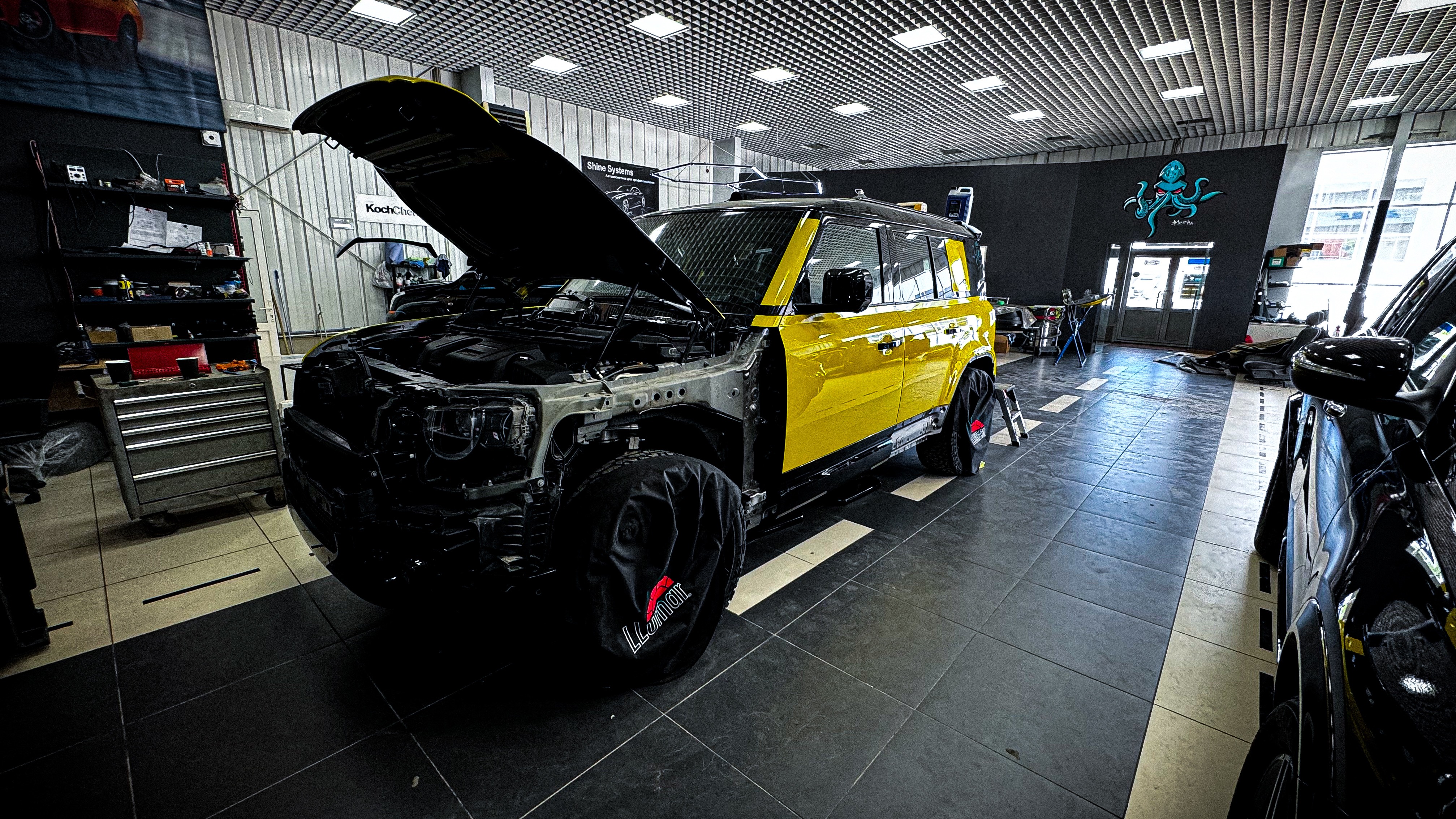 Большой проект Range Rover Defender - Lamborghini Yellow, подпишись на канал, скоро полное видео 😎