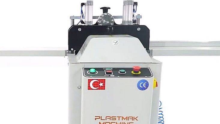 Plastmak SC 301 S штапикорез с револьверной системой.