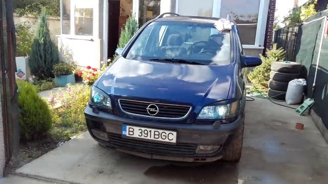 Opel Zafira 2001 keyless entry, start/stop engine, multimedia 2din unit and auto lights