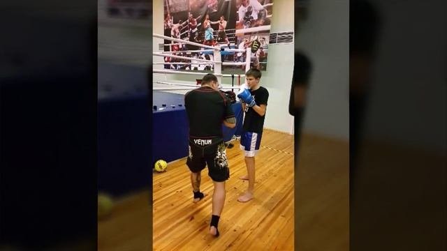 Русское Джиу-Джитсу. Защита от ударов нырки.