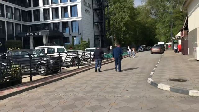 АДЛЕР. ПЛЯЖ ОГОНЁК 2 . ОТЕЛИ НА ПЛЯЖЕ